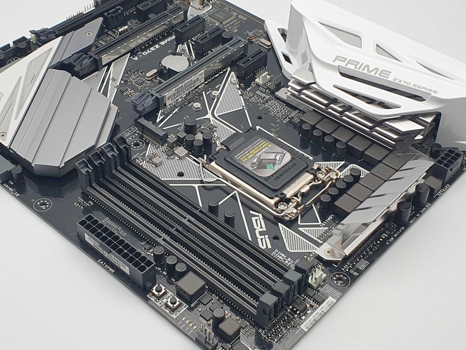 Motherboard Asus PRIME Z370-A para LGA11