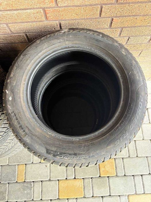 Шини зимові Pirelli r16/205/60