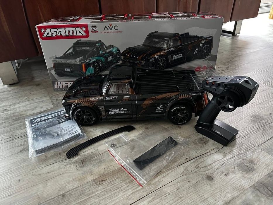 Novo ARRMA INFRACTION incluindo bateria 4X4 3S BLX 1/8 OVP