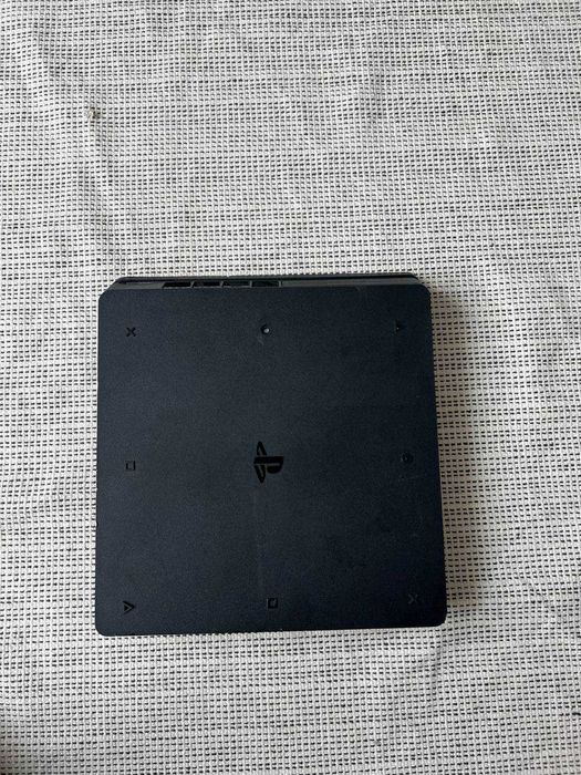 Sony Playstation 4, PS4 Slim Дефектна