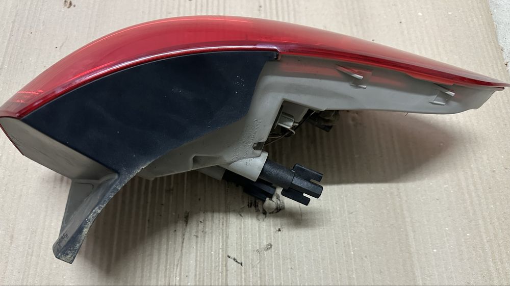 Farolim Esquerdo Opel Astra J Sports Tourer 2010 a 2015