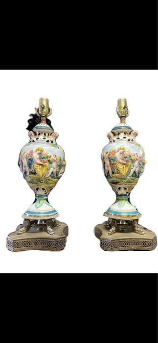 Par de candeeiros, anforas campodimonte antigos