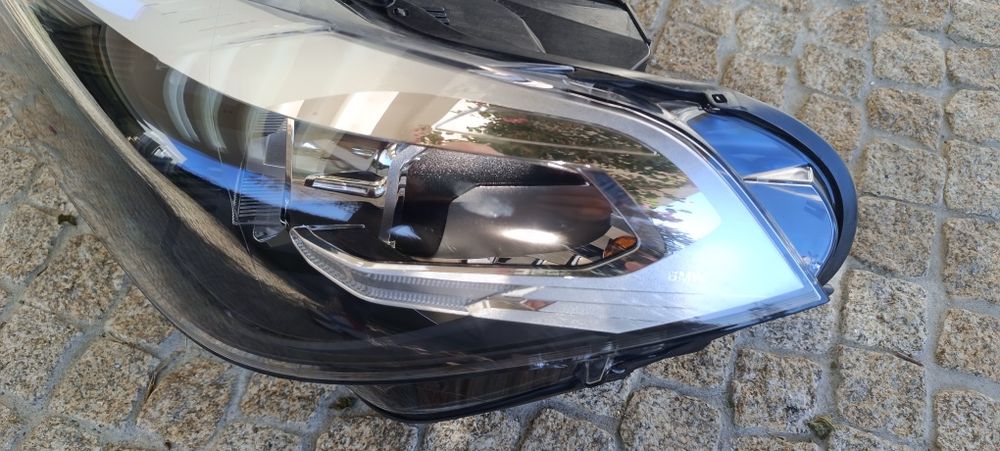 Farol BMW X2 F39