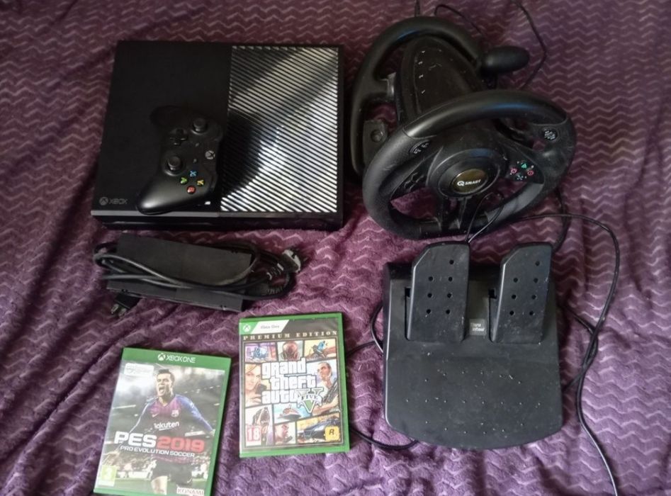 Sprzedam konsolę Xbox one