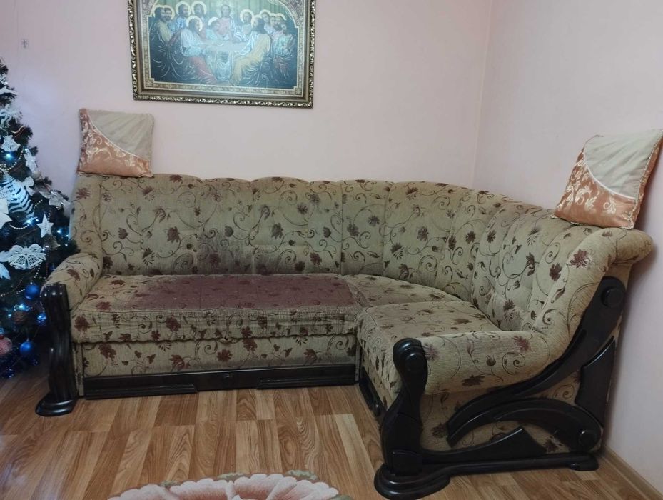Диван, в хорошому стані!