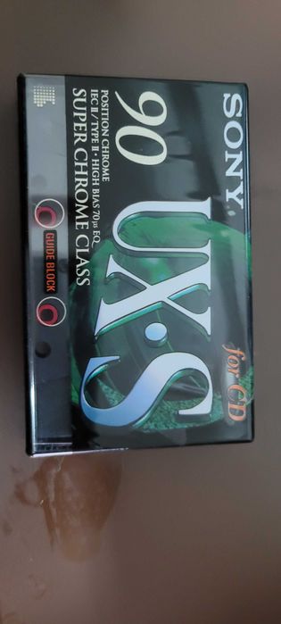Vendo cassettes áudio diversas marcas NOVAS