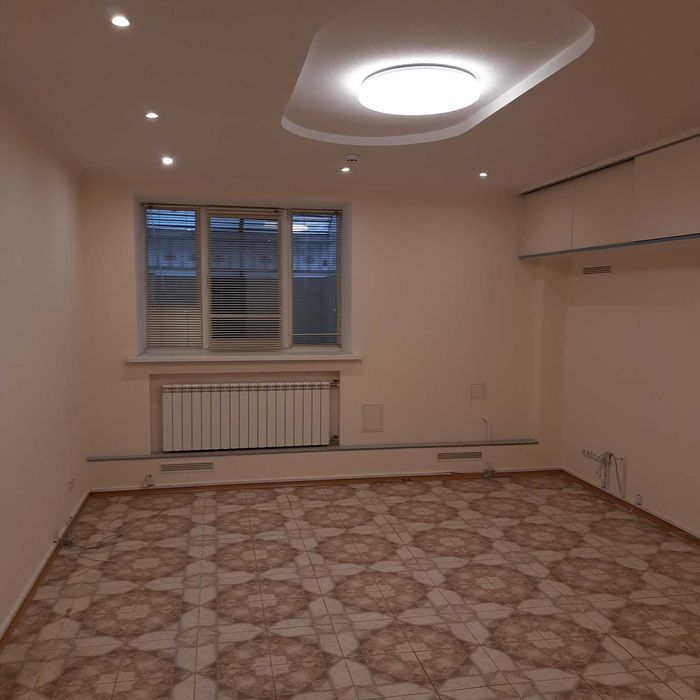 Здам приміщення під любий вид діяльності на Лук’янівці, Київ.