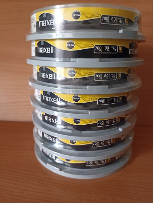 CDs e DVDs várias unidades selados