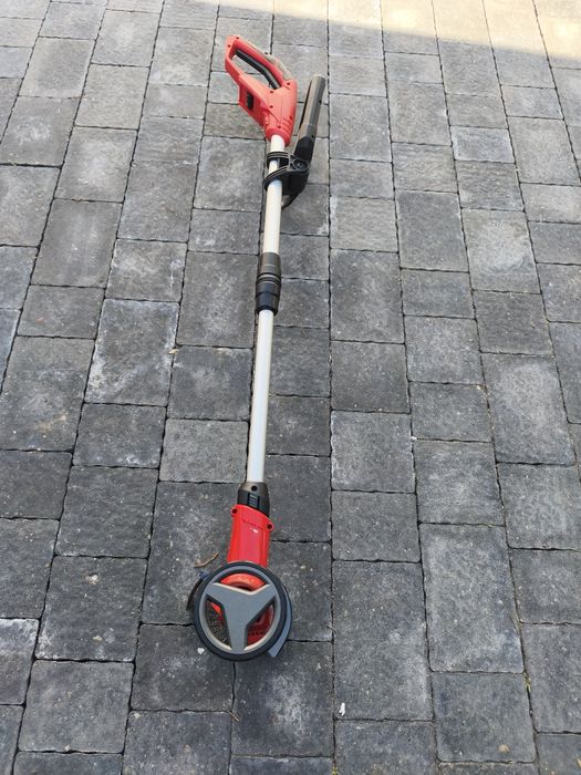 Akumulatorowy czyścik do fug Einhell GC-CC 18li
