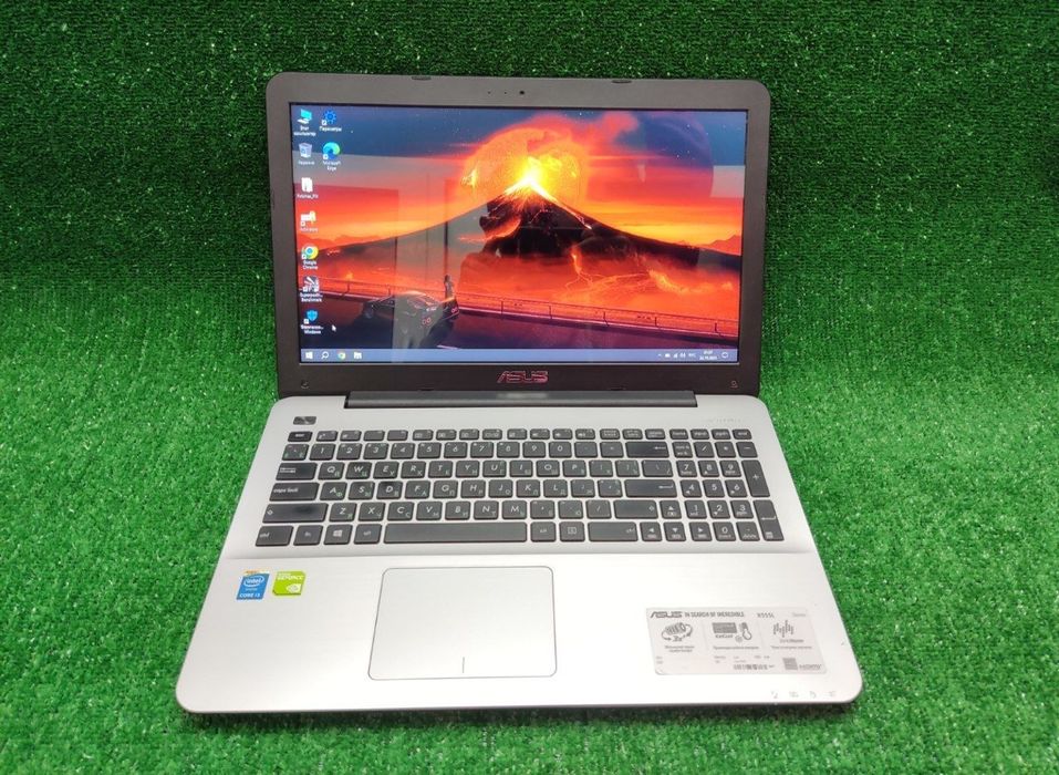 Ігровий Asus i3-5005u/8gb/GT920m/240