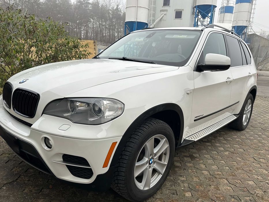 BMW X5 xDrive35d      2013