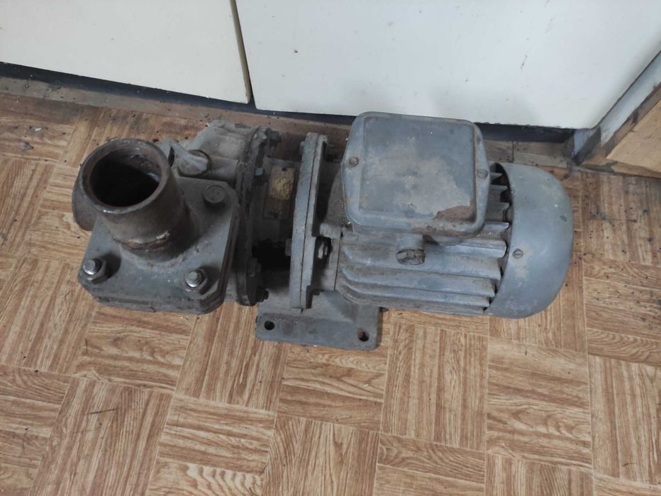 Pompa tłocząca jednostopniowa fi 50