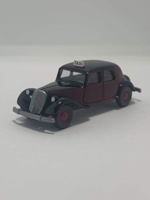Citröen 15 SIX Táxi da Wiking escala 1/87