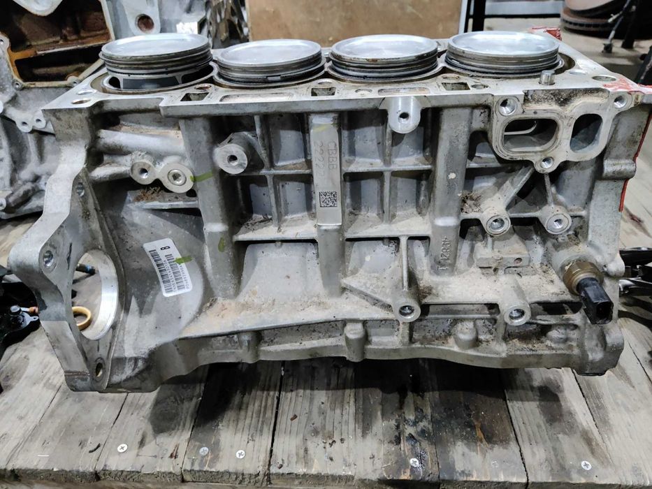 Блок двигателя под расточку Jeep Renegade,Compass, Patriot 601AAK 2.4