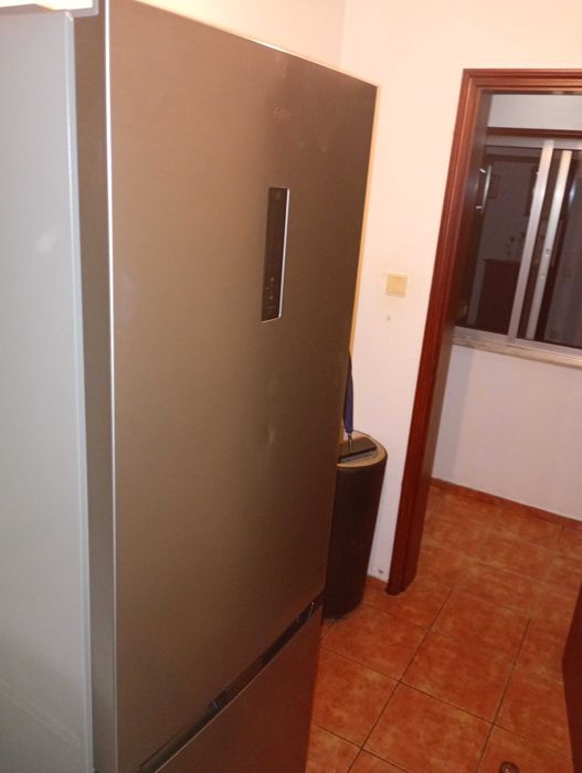 Frigorífico Qilive Q6627 + Máquina de lavar roupa Indesit IM 762