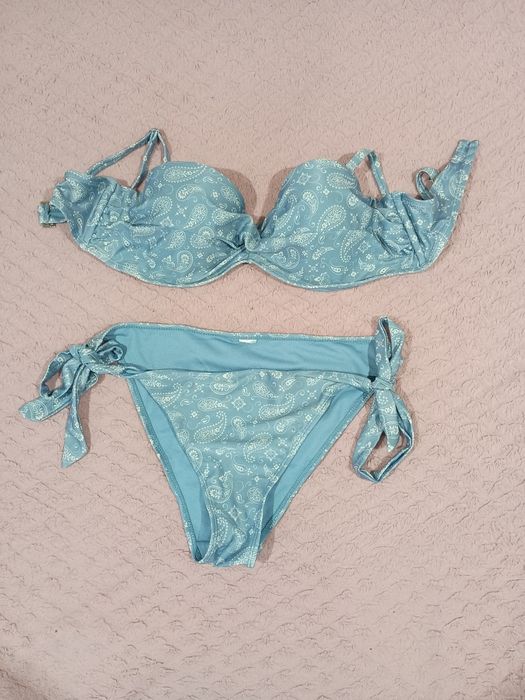 Bikini dwuczęściowe
