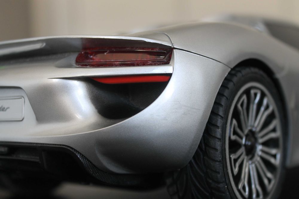 Carro Telecomandado - Porshe 918 Spyder