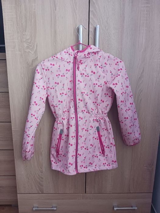 Sprzedam kurtkę dla dziewczynki