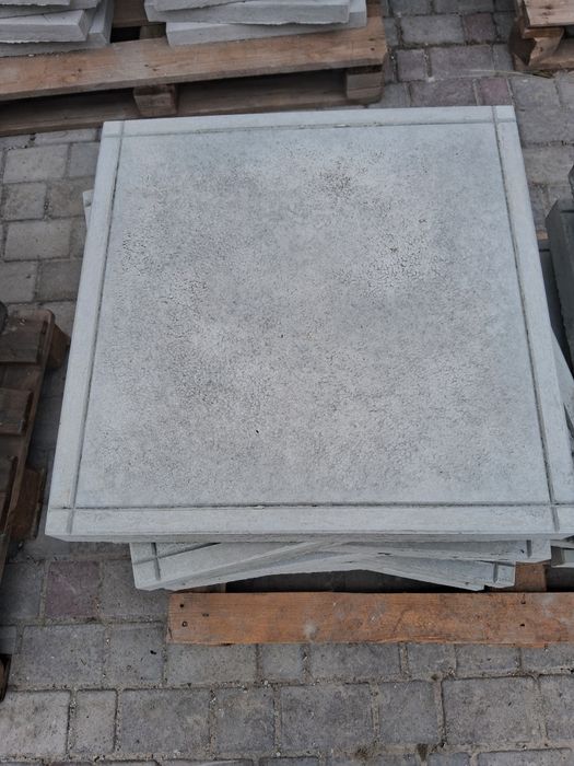 Плитка тротуарна  40*40*5см.