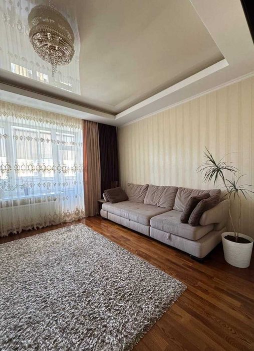 Продам стильну та укомплектовану 3-кімнатну квартиру в ЖК На Гайдамацькій