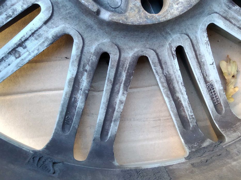 Felga aluminiowa 6,5J x 17 H2  ET 52,5