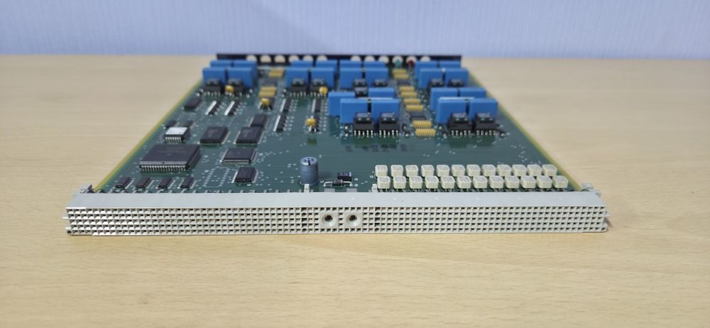 SLMO2 Q2168 X10 – цифровий модуль абонентських ліній Siemens / Unify