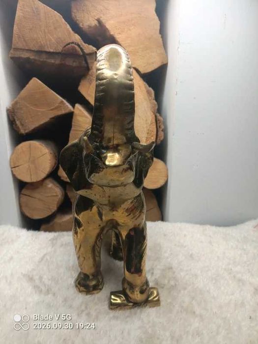 Monumentalna Rzeźba Gabinetowa – Słoń z Mosiądzu (3,4 kg / Vintage)