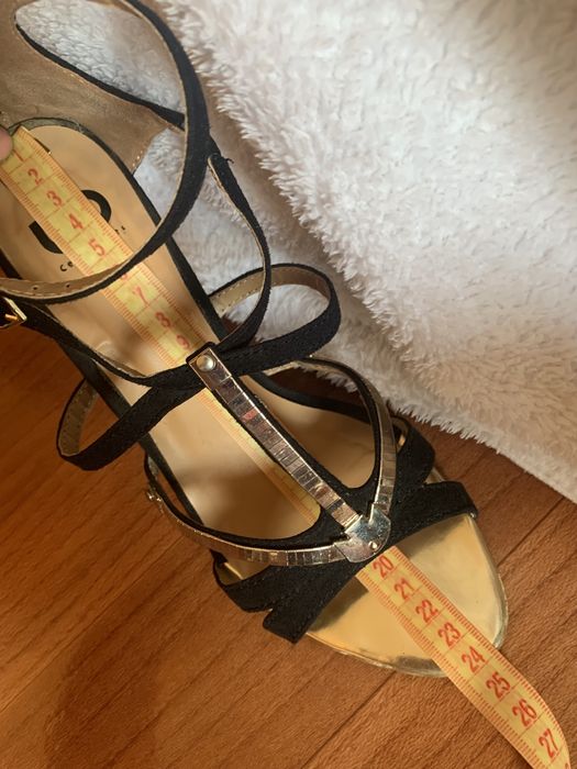 Женские летние замшевые босоножки