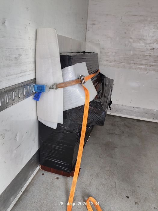 Transport Busem 7 - Osobowym, izoterma, 4x4, Kontener z wIndą, DOKA