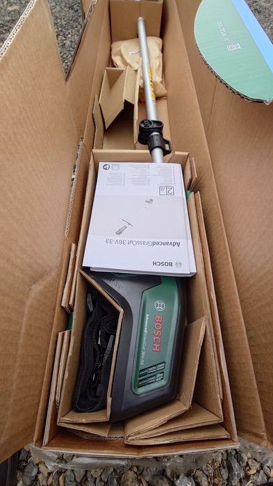 Podkaszarka bezprzewodowa NOWA Bosch  36 v - 33 cm