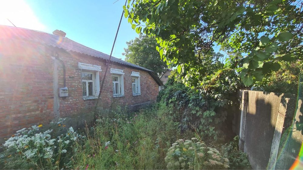 Продаж цегляного будинку в селищі Заїки