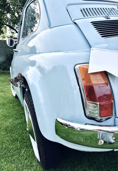 Auto do wynajęcia do ślubu retro fiat 500 stylowe party przyjęcie