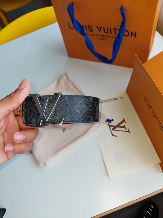 Cinto louis vuitton
