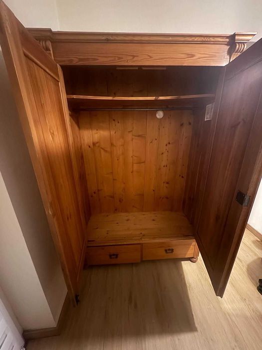 Szafa dębowa lite drewno 180x120, lustro, rzeźbienia, 2 szuflady