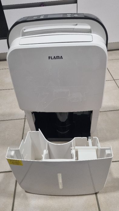 Desumidificador Flama 1330 FL  (5.3litros - 30 litros por dia)