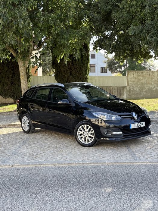 Renault Mégane 1.5 dCi Sport Tourer Auto – 110cv | Económica |