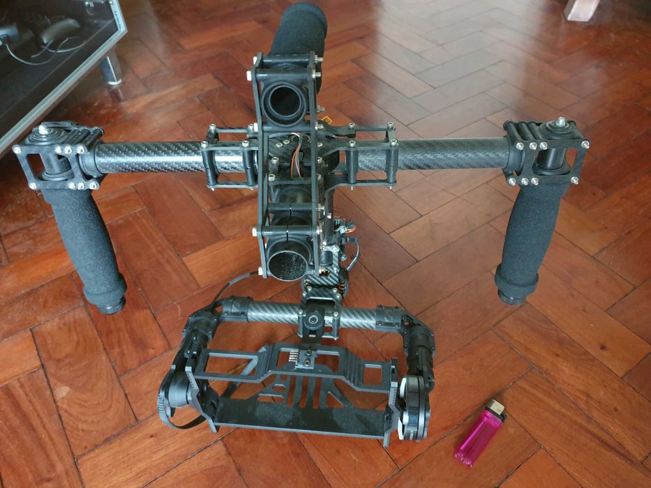 Camera Gimbal for Large Cameras (CHRISTMAS PRICE Valid Until 12/31 — €145)64298012346371120