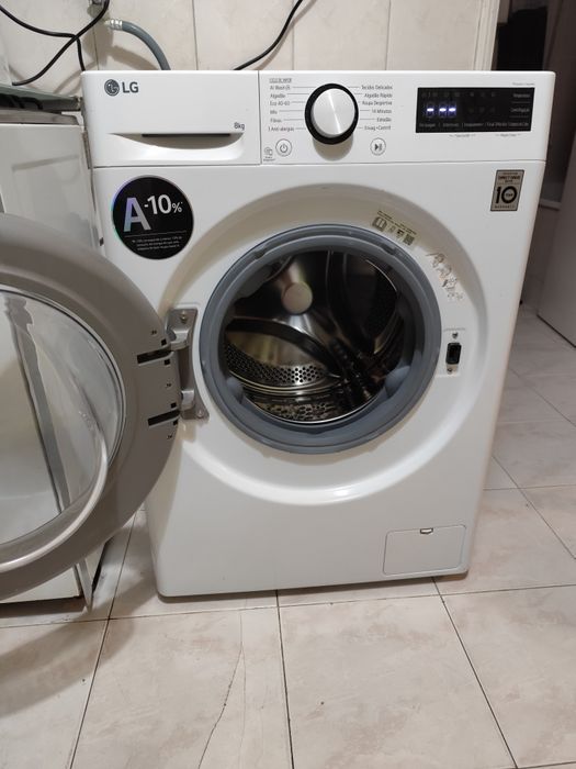 Máquina de lavar roupas LG