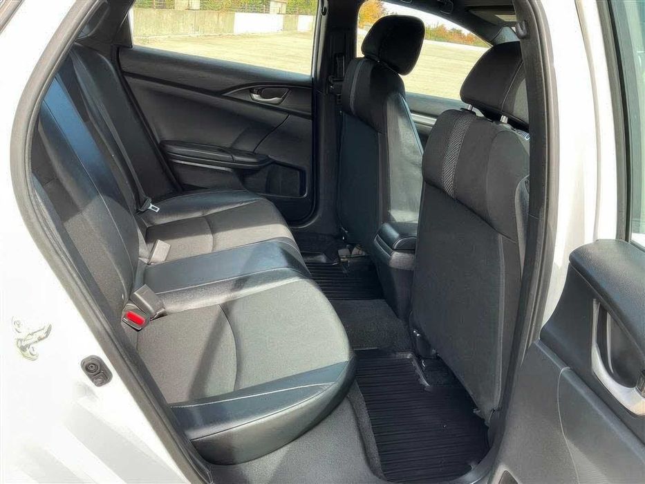 Honda Civic Sport      2020