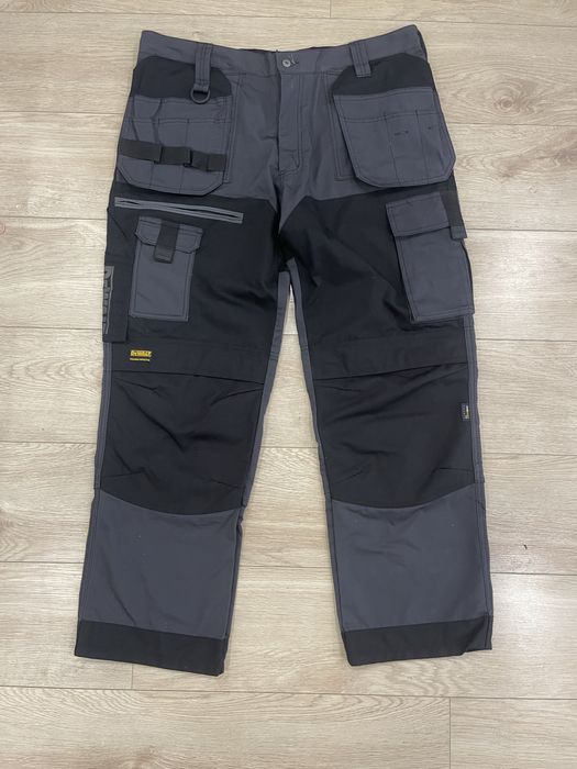 Професійні робочі штани Dewalt розмір 54