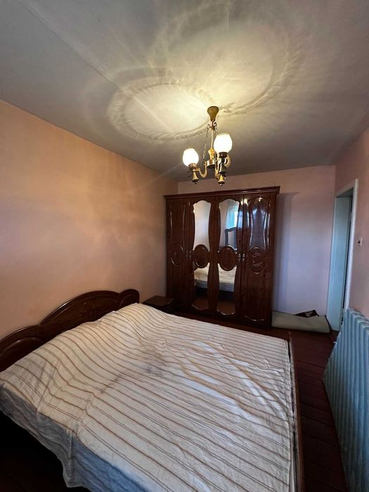 Продається 2 кімнатна квартира в м. Тячів