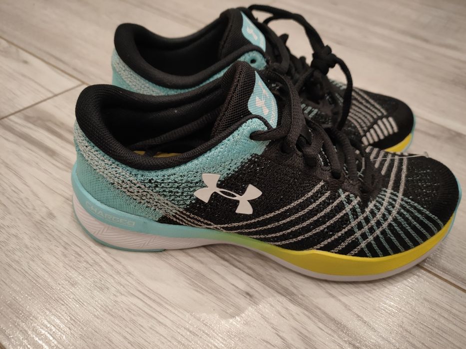 Buty NOWE Under Armour do biegania,spacer rozm.38 Prezent