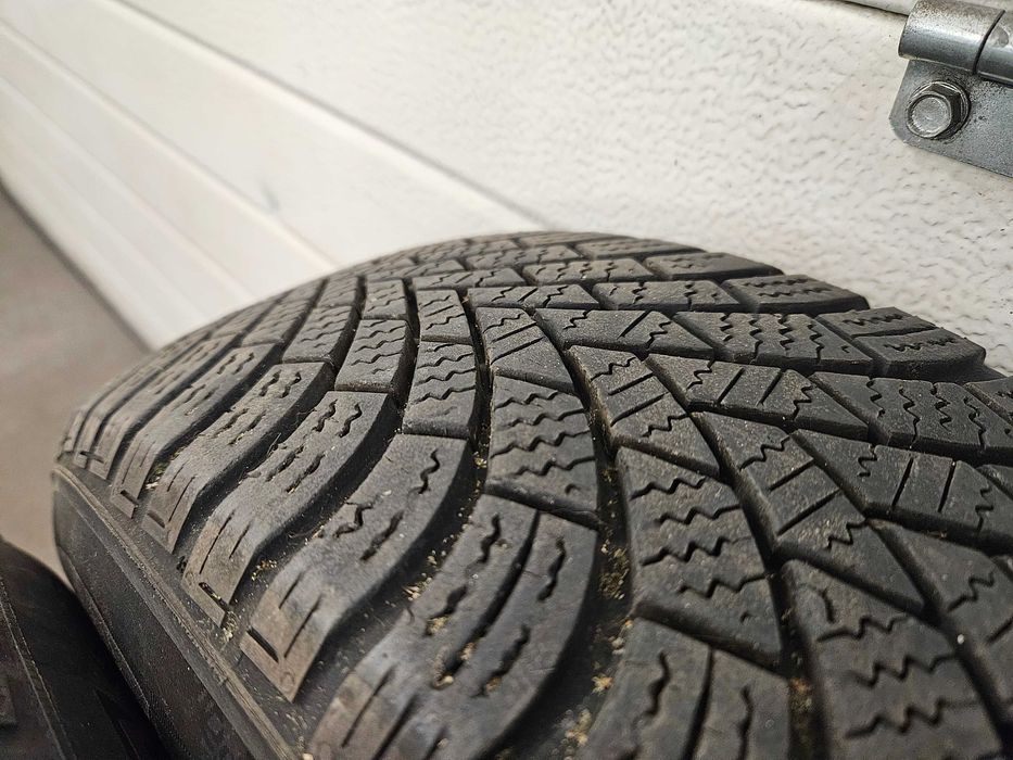 4 Szt 185/65 R15 88T Nexen Winguard Snow'G3 - 6,70mm - 2020r