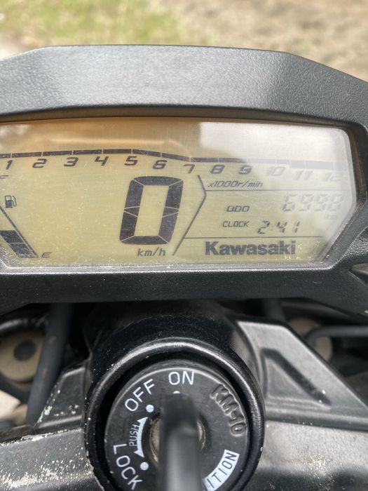 Kawasaki z250sl.