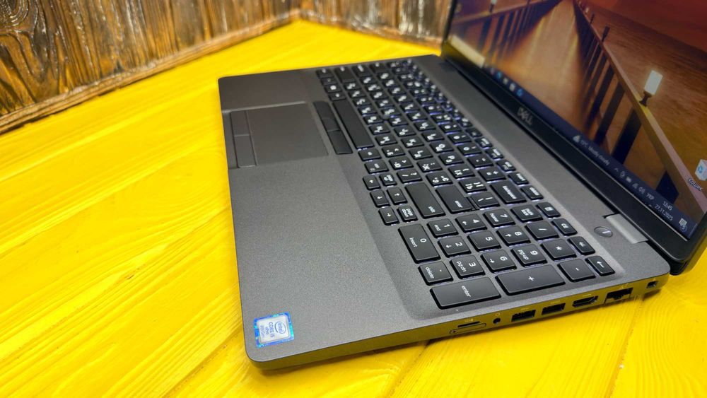 Надійний Ноутбук Для Роботи і Навчання Dell Latitude 5500 /i5-8365u