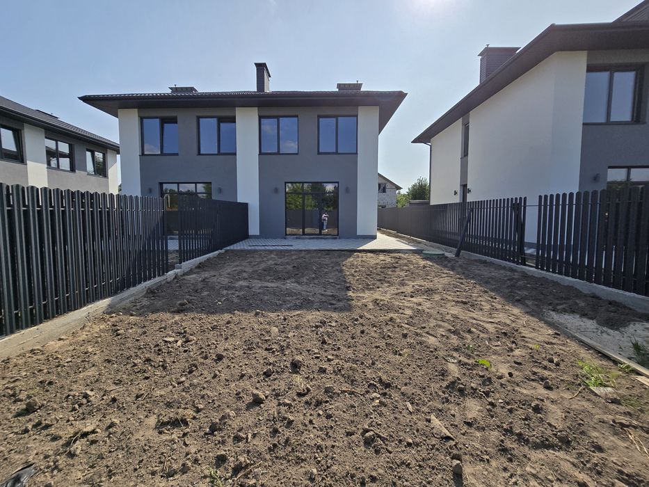 Дуплекс 92 м2 є газ від власника с. Ходосівка Мегамаркет Мануфактура поруч Лісники Козин Конча-Заспа 6 км Київ – další