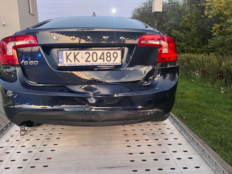 Volvo S60 -po kolizji