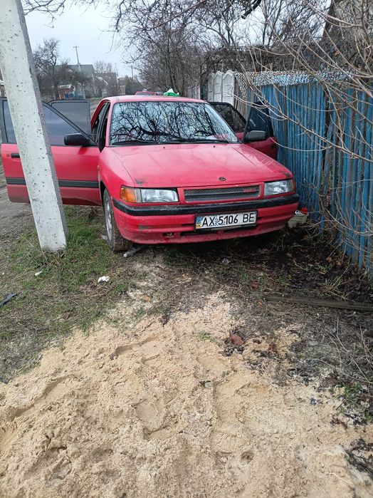 Продам мазду 323 в гарному стани