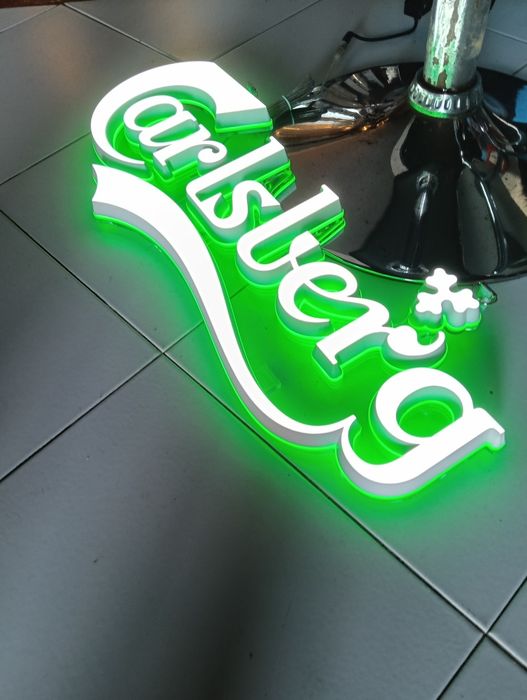 Reclame luminoso Carlsberg