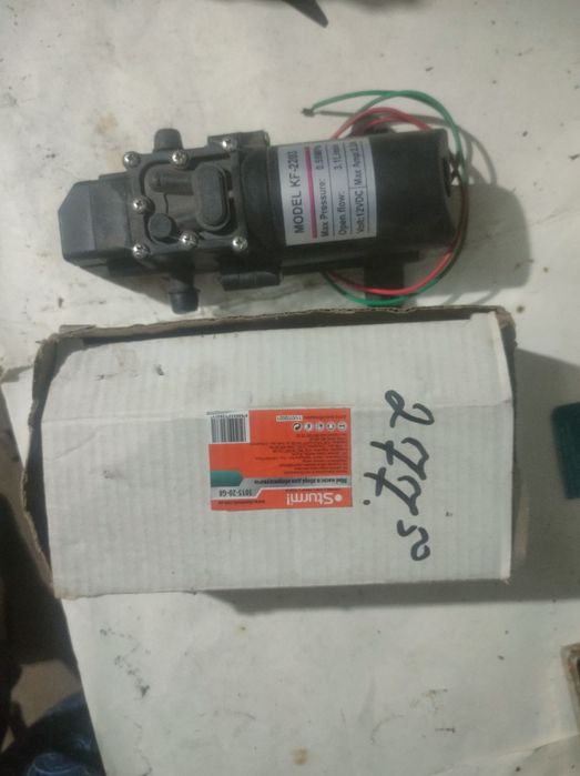 Міні насос для оприскувача